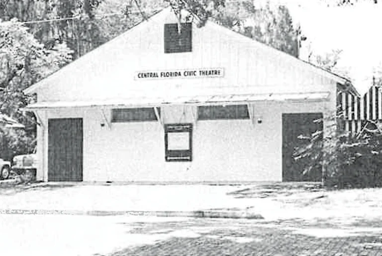 Black and white photo of a bungalow